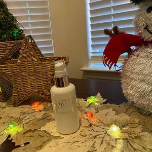 Josie Maran Supersized Argan Milk